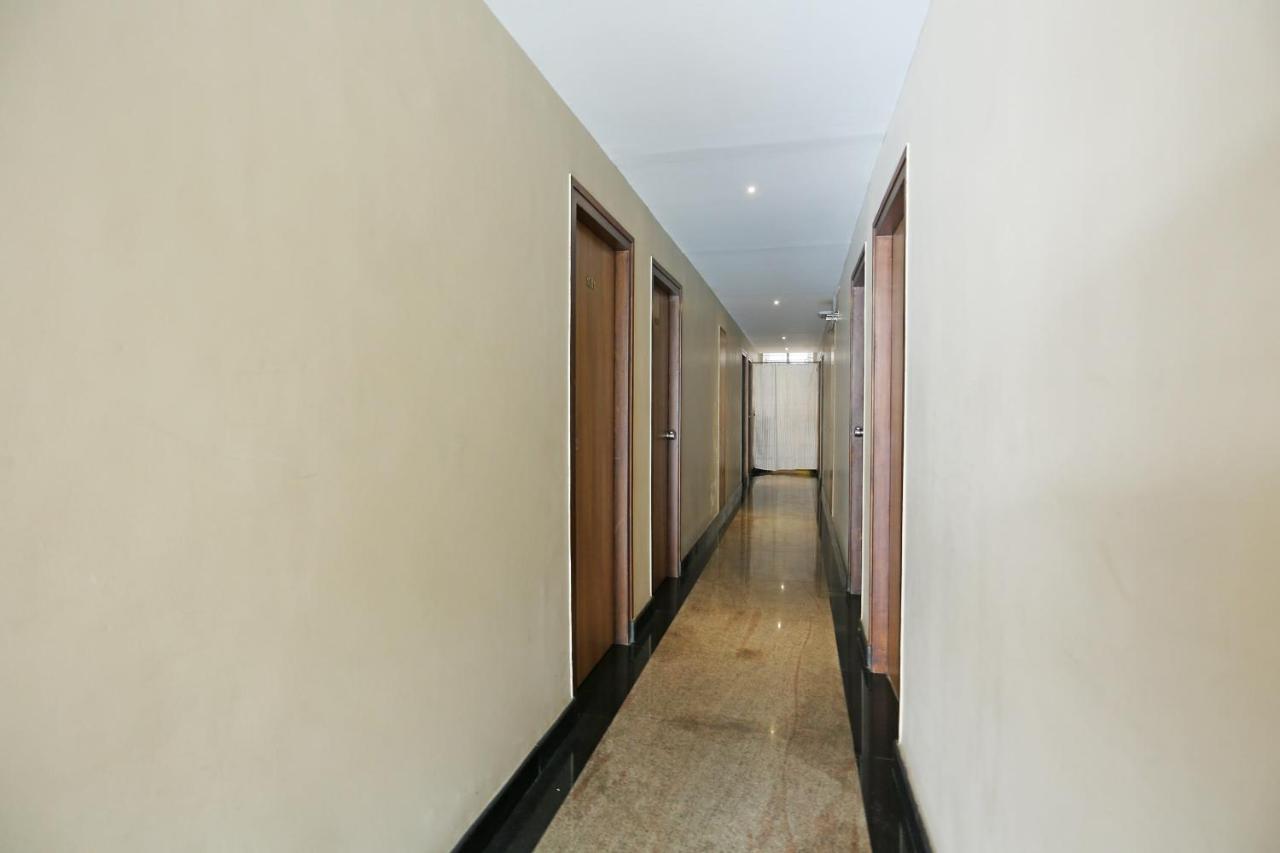 Oyo 6447 Samasth Rooms And Suites Májszúr Kültér fotó